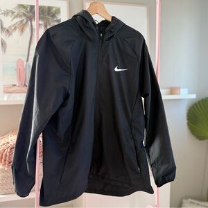 Nike Water-Resistant Hooded Running Jacket, Black (Women’s XL)